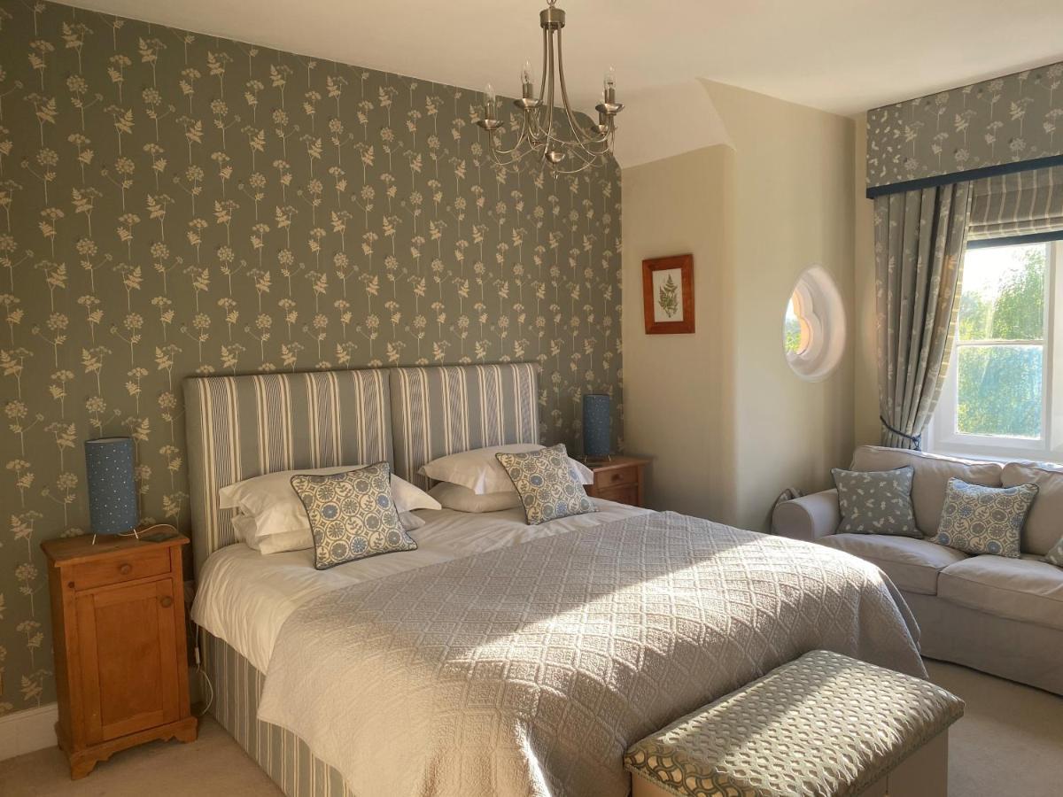 Burleigh House B And B Bed & Breakfast Tenbury Eksteriør bilde