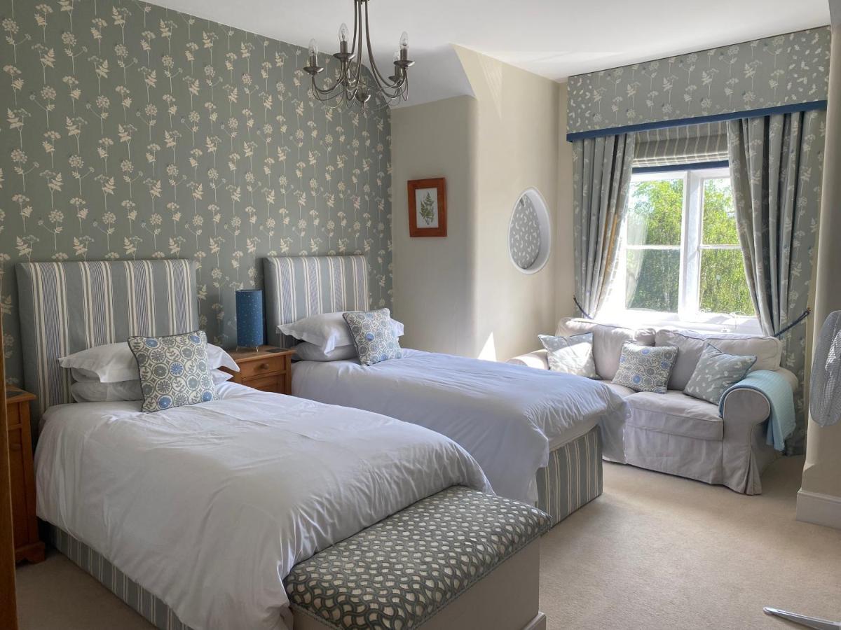 Burleigh House B And B Bed & Breakfast Tenbury Eksteriør bilde